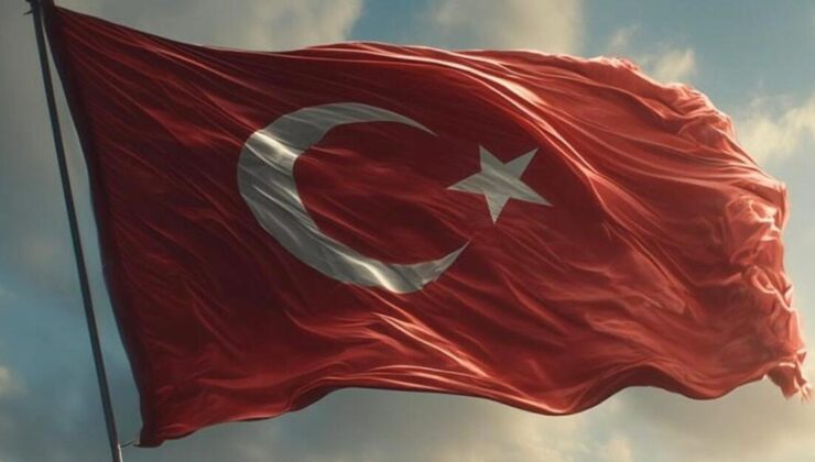 15 Temmuz Demokrasi ve Milli Birlik Günü: Ünlülerden 9. Yılda Anlamlı Mesajlar