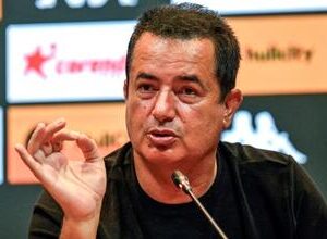 “Süpermen Değilim!” Acun Ilıcalı Fenerbahçe Dönemini ve Hull City’deki Etkisini Açıkladı