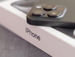 iOS 26 çıplaklık algıladığında kamerayı kapatacak