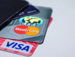 Mastercard ve Visa’ya soruşturma başlatıldı